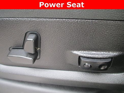 Used 2022 RAM 3500 Laramie image 27