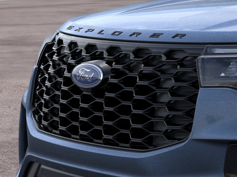 New 2026 Ford Explorer ST-Line w/ ST-Line Street Pack AWD/4WD image 17