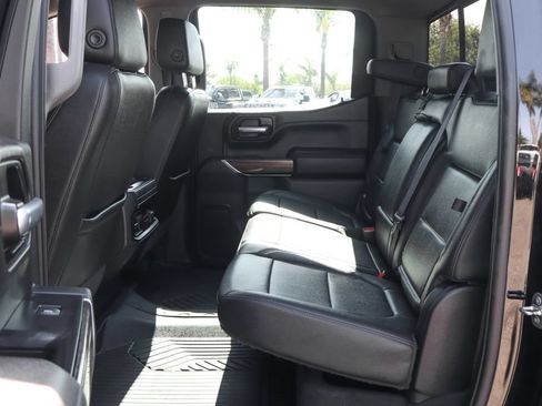 Used 2021 Chevrolet Silverado 1500 LT Trail Boss w/ Convenience Package II AWD/4WD image 44