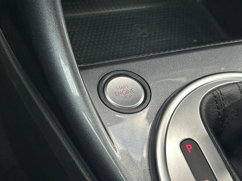 Used 2018 Volkswagen Beetle 2.0T S image 48