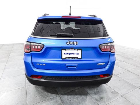 Used 2022 Jeep Compass Latitude AWD/4WD image 5