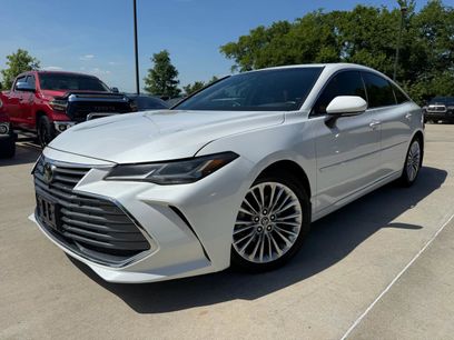 Used 2019 Toyota Avalon Limited w/ Advanced Safety Package
