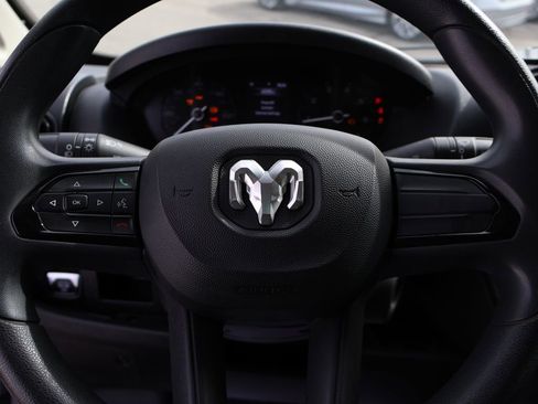 Used 2023 RAM ProMaster 2500 image 24