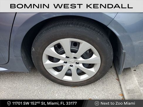 Used 2025 Toyota Corolla LE image 6