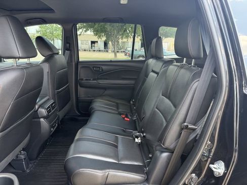 Used 2024 Honda Passport TrailSport image 28