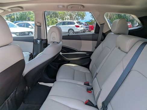 Used 2018 Hyundai Santa Fe FWD w/ SE Ultimate Tech Package 03 image 13