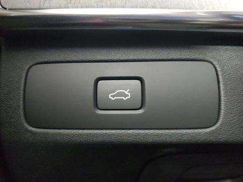 Used 2026 Volvo XC90 B6 Ultra AWD/4WD image 37