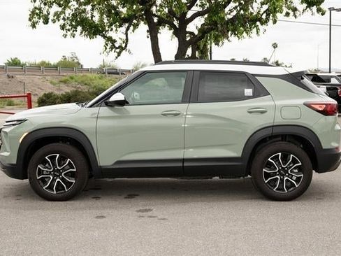 Used 2025 Chevrolet TrailBlazer ACTIV w/ Convenience Package image 7