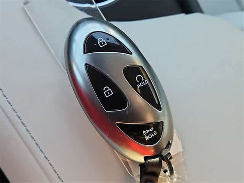 Certified 2025 Hyundai Sonata SEL image 33