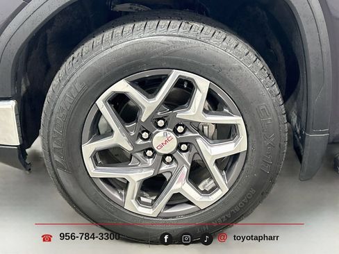 Used 2024 GMC Sierra 1500 SLT AWD/4WD image 30