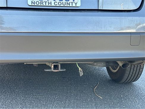 Used 2022 Toyota Prius L Eco image 21