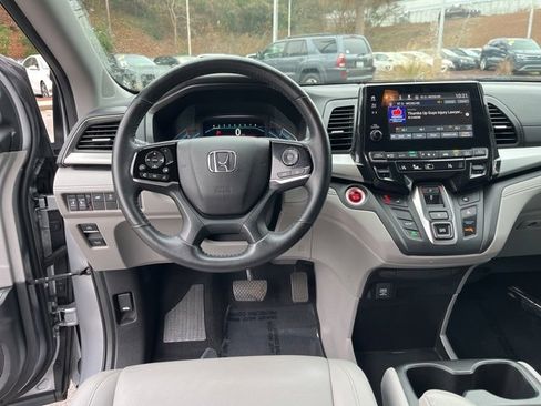 Used 2019 Honda Odyssey EX-L image 18