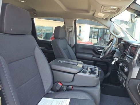 Used 2023 Chevrolet Silverado 2500 Custom w/ Custom Convenience Package AWD/4WD image 23