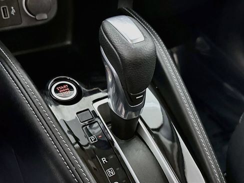 Certified 2020 Nissan Kicks SR w/ SR Premium Package FWD image 10