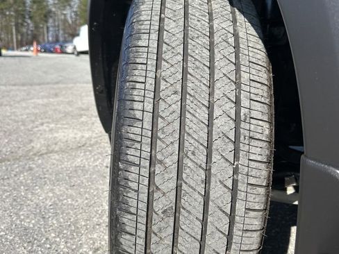 Used 2025 Nissan Pathfinder Platinum w/ Cargo Package image 27