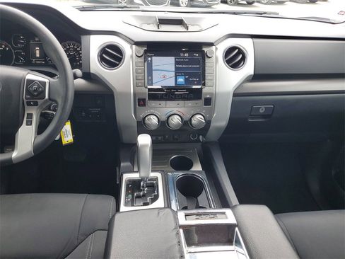 Used 2021 Toyota Tundra SR5 w/ Trail Edition image 17
