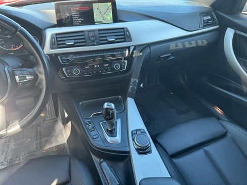 Used 2016 BMW 320i Sedan image 10