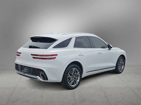 Used 2023 Genesis GV70 2.5T w/ Advanced Package image 8