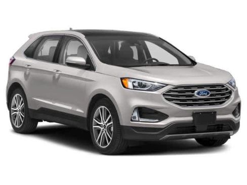 Used 2020 Ford Edge Titanium w/ Equipment Group 301A image 8