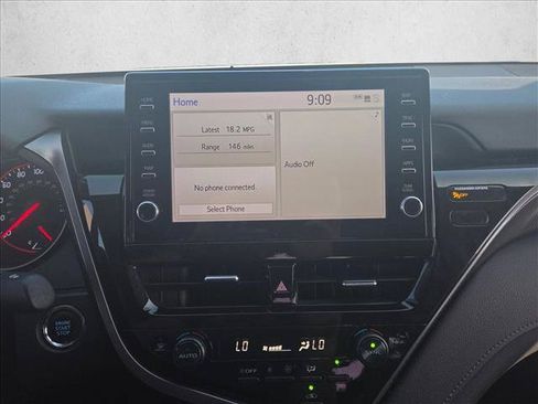 Used 2024 Toyota Camry XSE FWD image 13