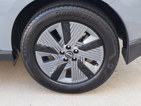 Used 2025 Nissan Murano SL AWD/4WD image 30