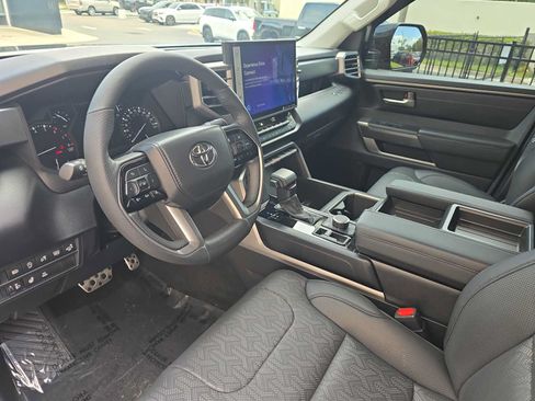 Used 2022 Toyota Tundra SR5 w/ TRD Off-Road Premium Package AWD/4WD image 16