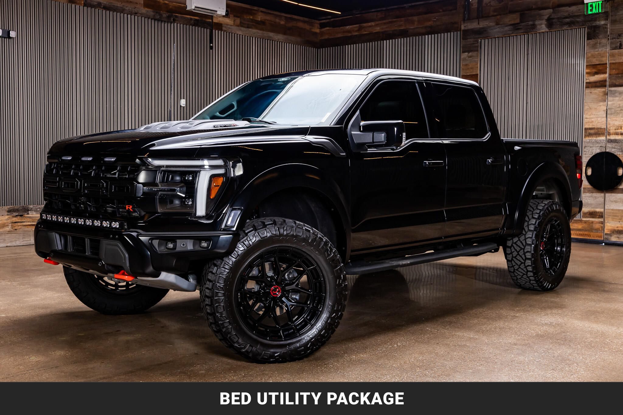 Used 2025 Ford F150 Raptor w/ Equipment Group 803A Raptor R AWD/4WD image 4