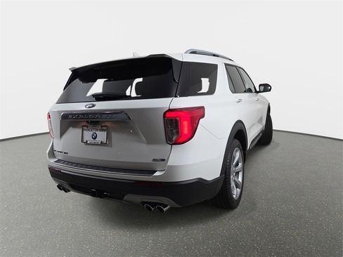 Used 2020 Ford Explorer Platinum w/ Premium Technology Package image 40