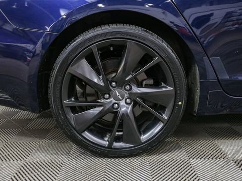 Used 2022 Genesis G70 3.3T w/ Sport Advanced Package AWD/4WD image 15