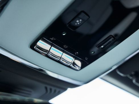 Used 2025 Rolls-Royce Ghost AWD/4WD image 96