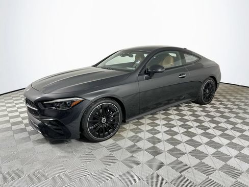 Used 2024 Mercedes-Benz CLE 300 4MATIC Coupe image 3