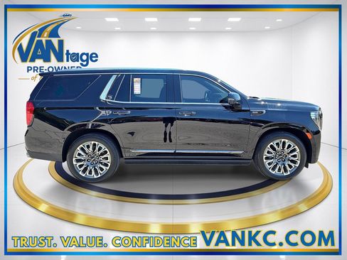 Used 2024 GMC Yukon Denali Ultimate AWD/4WD image 5