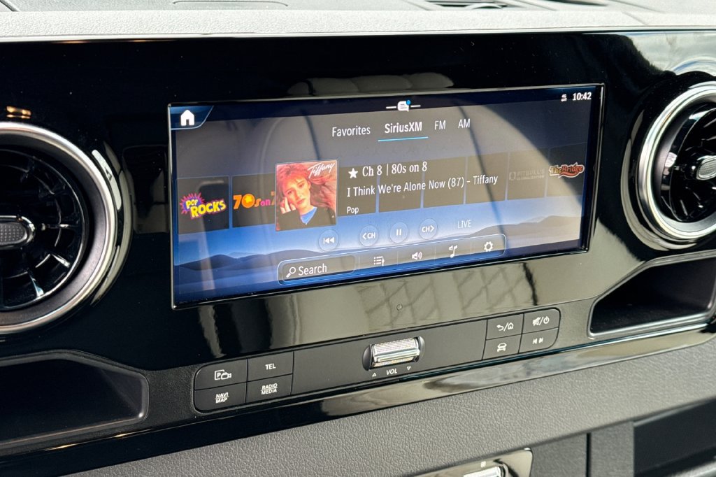 Used 2025 Mercedes-Benz Sprinter 2500 image 36