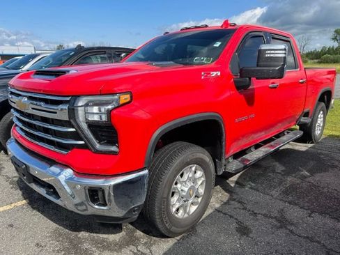 Used 2024 Chevrolet Silverado 3500 LTZ w/ LTZ Plus Package AWD/4WD image 1