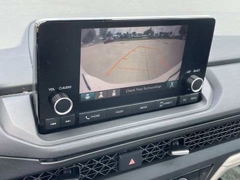 Used 2023 Honda Accord EX image 17