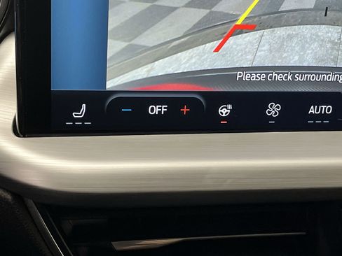 Certified 2024 Ford Escape Platinum image 23