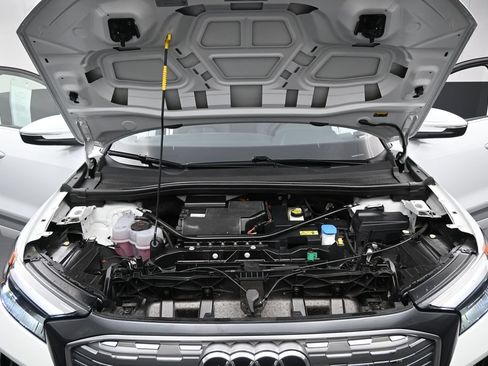 Used 2023 Audi Q4 e-tron Premium Plus AWD/4WD image 34