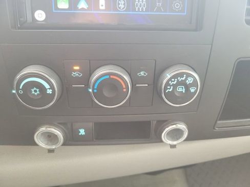 Used 2011 GMC Sierra 2500 SLE image 20