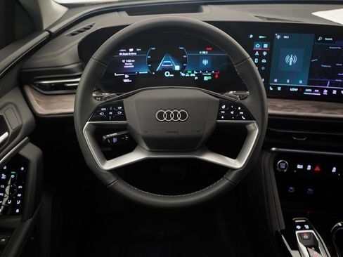 New 2025 Audi Q5 Premium Plus AWD/4WD image 9