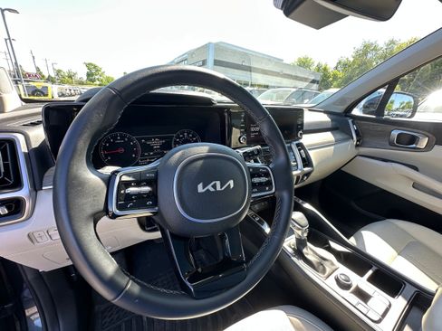 Used 2023 Kia Sorento X-Line EX AWD/4WD image 32