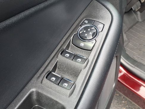Certified 2024 Ford Edge SEL w/ Convenience Package AWD/4WD image 9