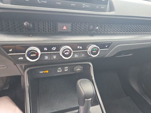 Certified 2024 Honda CR-V EX image 22