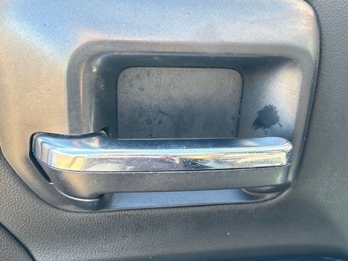 Used 2018 GMC Sierra 1500 SLE w/ SLE Value Package image 7