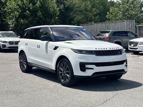 Used 2023 Land Rover Range Rover Sport SE AWD/4WD image 6