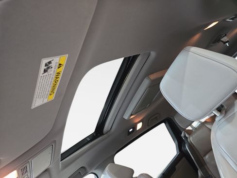 Used 2021 Honda Odyssey Touring image 27