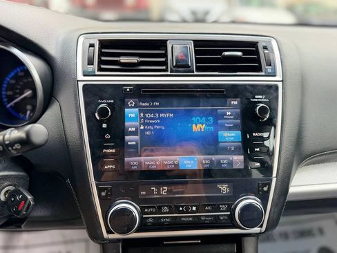 Used 2018 Subaru Outback 2.5i Premium image 38