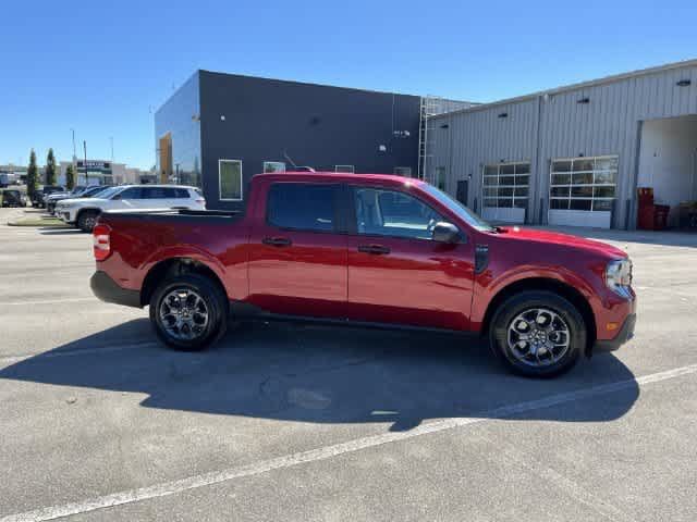 Used 2025 Ford Maverick XLT w/ 4K Tow Package AWD/4WD image 9
