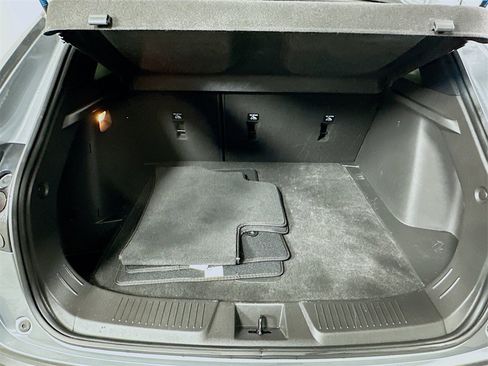 Used 2025 Chevrolet Trax RS w/ Driver Confidence Package image 16