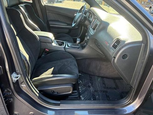 Used 2016 Dodge Charger R/T Scat Pack w/ Driver Confidence Group image 16