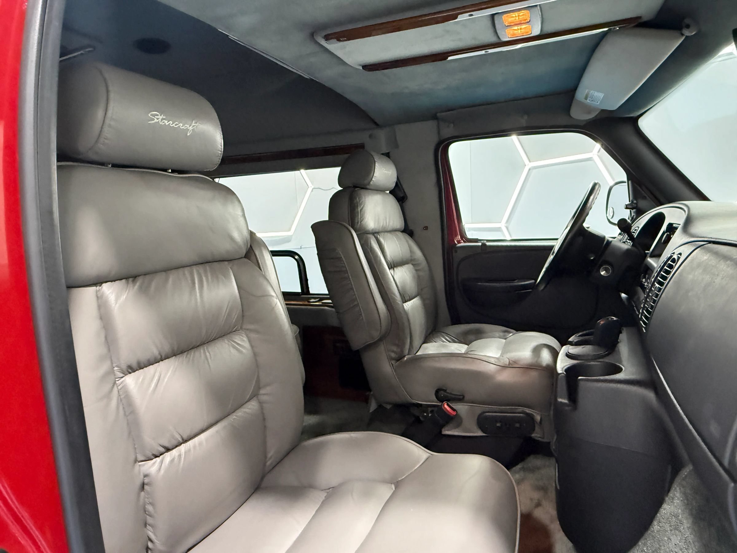 Used 2001 Dodge B1500 RWD image 23